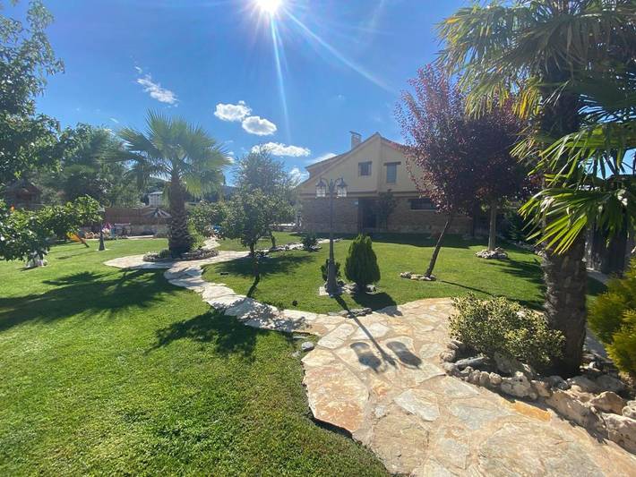 Casa rural para 9 personas, con Terraza y Jardín además de Piscina y Vistas en Escalona del Alberche - 3
