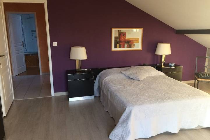 Location de vacances pour 6 personnes, avec balcon et jardin à Pringy - 4