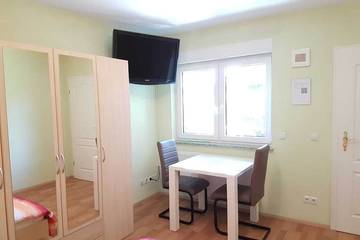 Bungalow für 3 Personen in Marzahn - Hellersdorf, Berlin, Bild 2