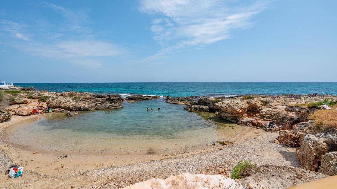 Villa Petronilla sul mare in Savelletri, Fasano