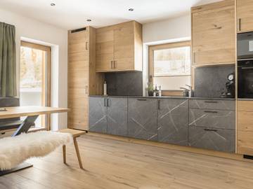 Ferienwohnung für 4 Personen, mit Terrasse und Garten sowie Ausblick in Leogang