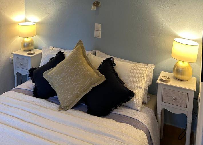 Gîte pour 2 personnes, avec terrasse dans Samos (Grèce) - 2