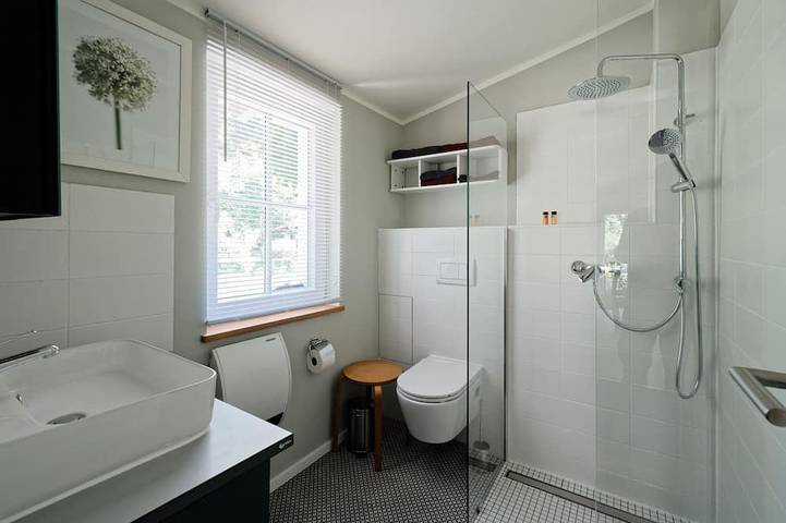 Ferienhaus \"Himmelblau\"  -modernes -hochwertig eingerichtet klimatisiert in Waldsieversdorf, Märkische Schweiz-Oderland