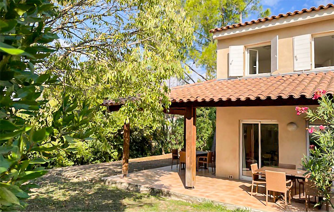 Montauroux View Apartment mit Pool in Montauroux, Draguignan Region