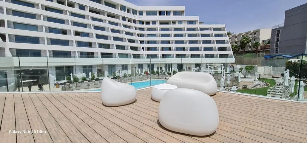 Appartement de vacances pour 6 personnes, avec piscine et jardin ainsi que vue et terrasse - 1