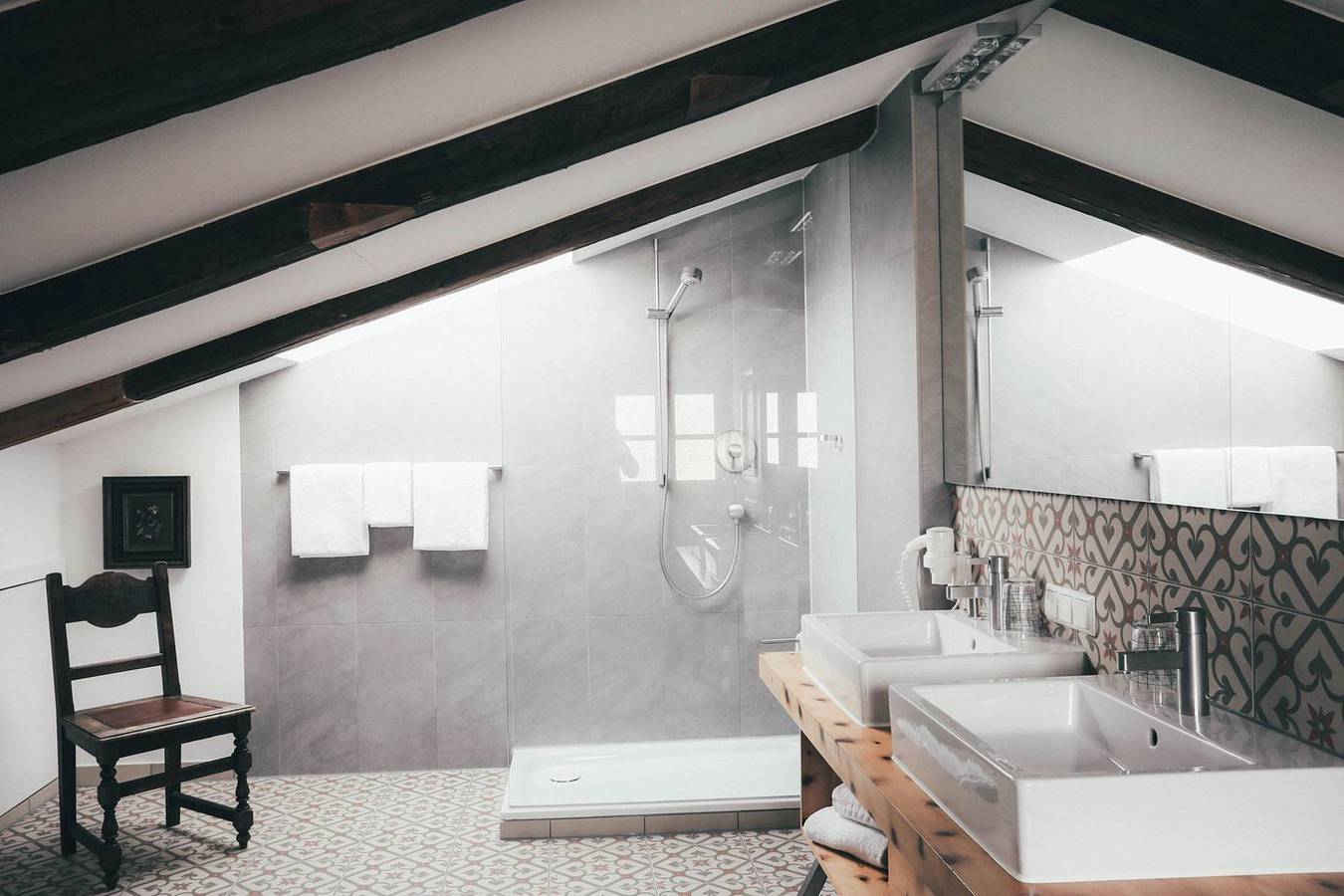 Ganze Wohnung, Luna Mia 5, 170 qm. Ferienwohnung auf zwei Ebenen mit alpinem Charakter in Neuschwanstein, Schwangau