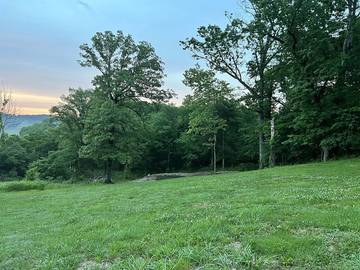 Glamping for 6 Guests in Ozark Mountains, Arkansas, Picture 2