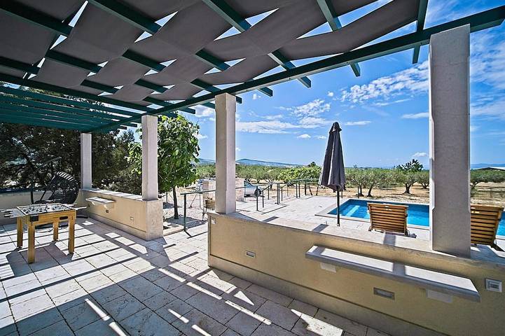 Schönes Haus in Pucisca - Praznica in Pucisca, Brac