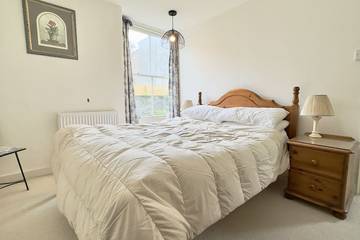 Log Cabin for 6 People in Padstow, Cornwall, Photo 2