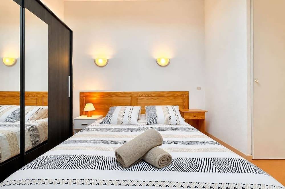 Ganze Wohnung, Jardin de la Vaunage, Pool & Nature, Sleeps 4 in Calvisson, Mittelmeerküste (Frankreich)
