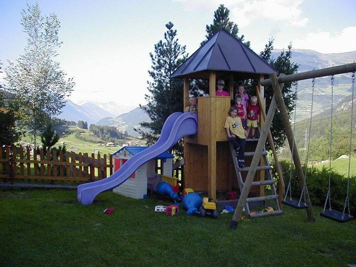 Ferienwohnung für 5 Personen, mit Garten und Balkon in Wenns - 4