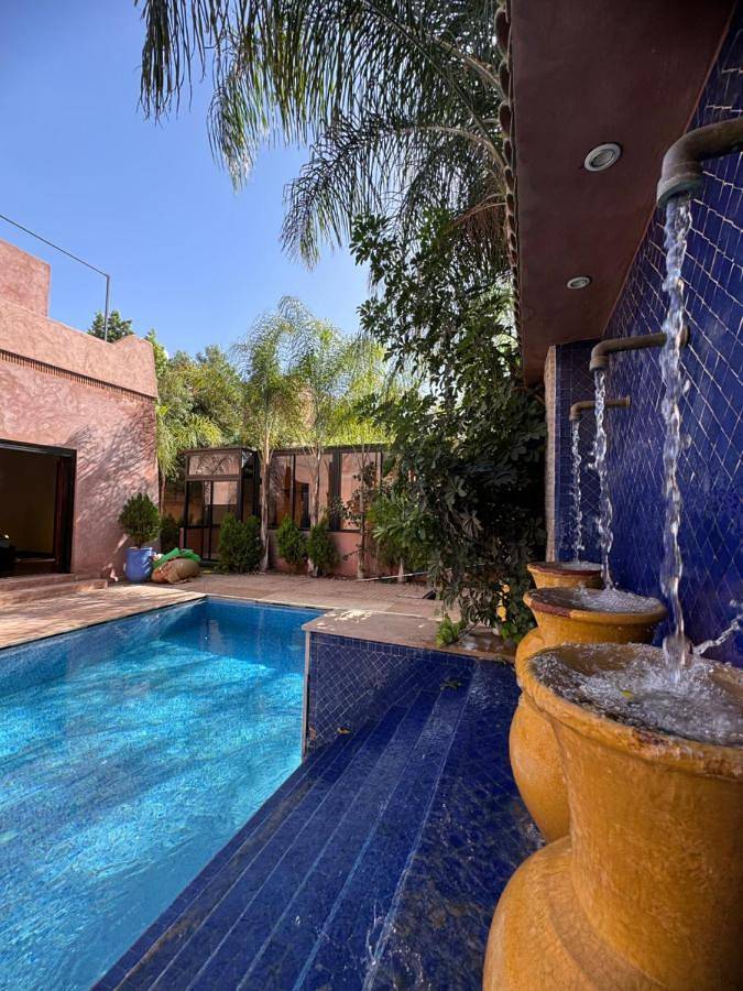 Villa pour 14 personnes, avec jardin ainsi que vue et piscine - 1