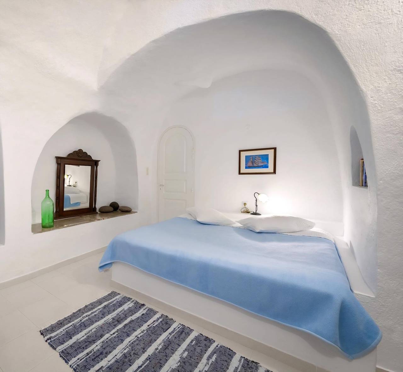 Deluxe Santorini Villa  | Villa Classic | 1 Bedroom | Wonderful Sea Views | Oia in Oia, Santorini