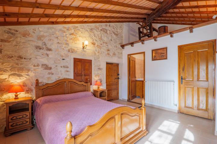 Location de vacances pour 4 personnes, avec jardin à La Garde-Adhémar - 2