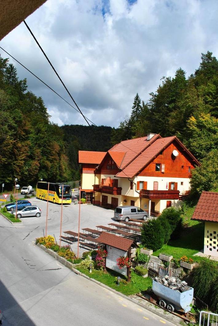 Gîte pour 3 personnes, avec sauna et jardin à Zagorje ob Savi - 2