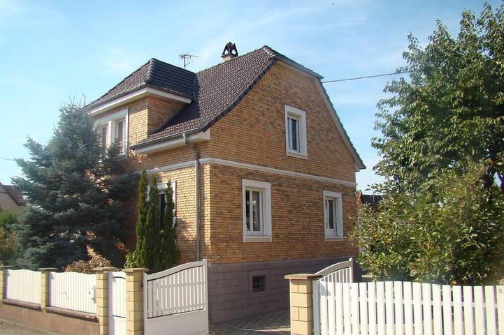 Location de vacances pour 10 personnes, avec Jacuzzi ainsi que Terrasse et Jardin à Soufflenheim