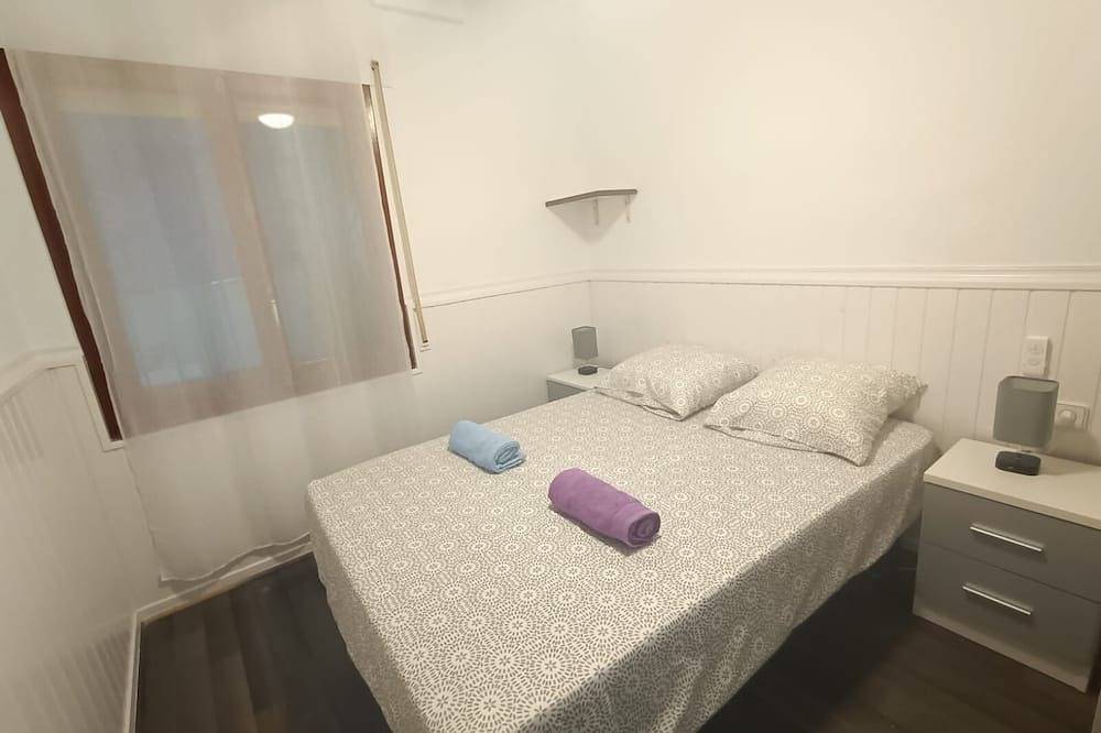 Entire apartment, Appartement Spacieux , 600m de la Plage Situation Centre Villa à Coté Tramway in Playa Carrer La Mar, el Campello