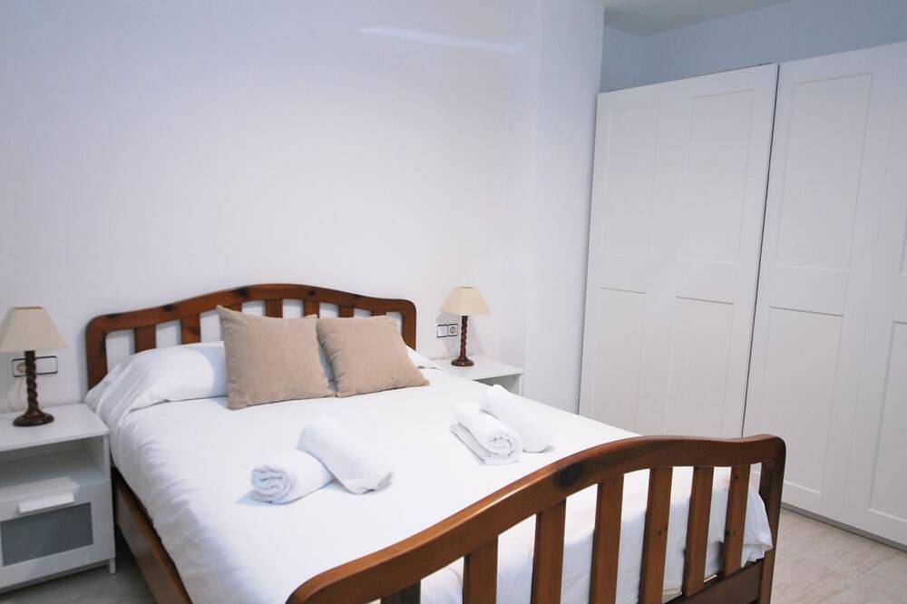 Entire apartment, Gaudi Contemporani - Terrace in Mataró, Costa del Maresme