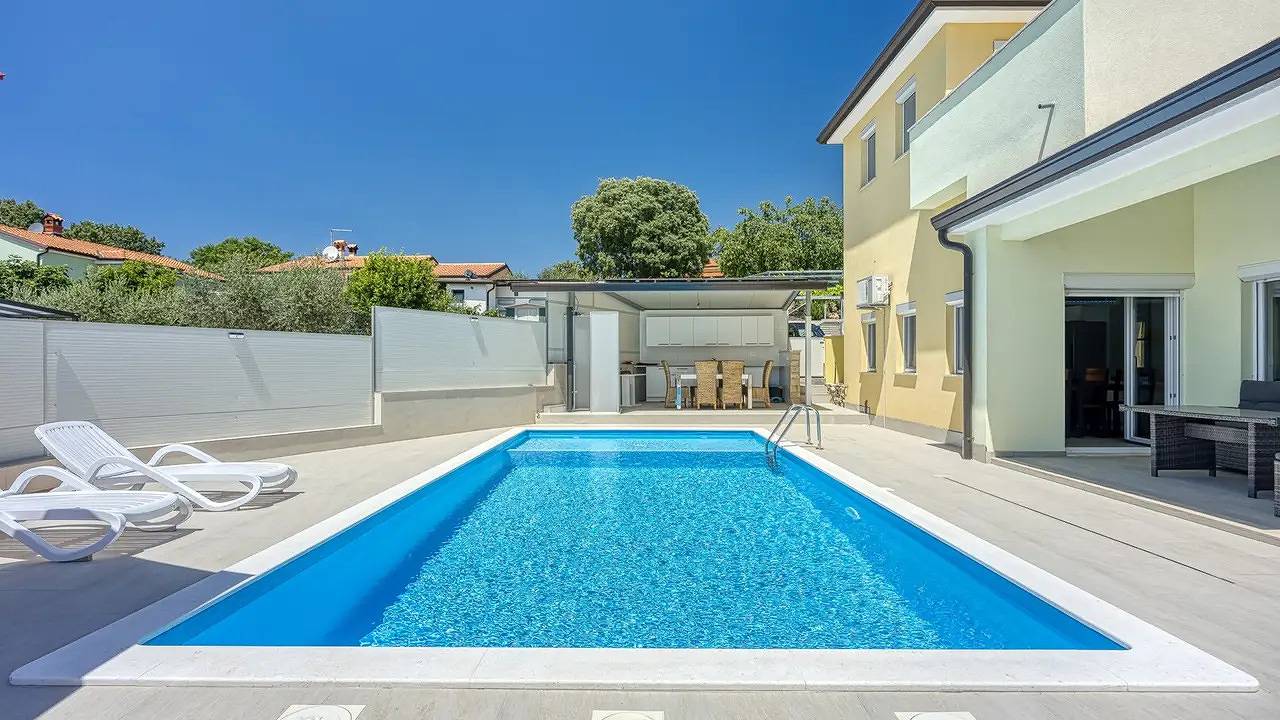 Villa für 8 Personen (160 m²) in Buje in Kaštel (Plovanija), Buje