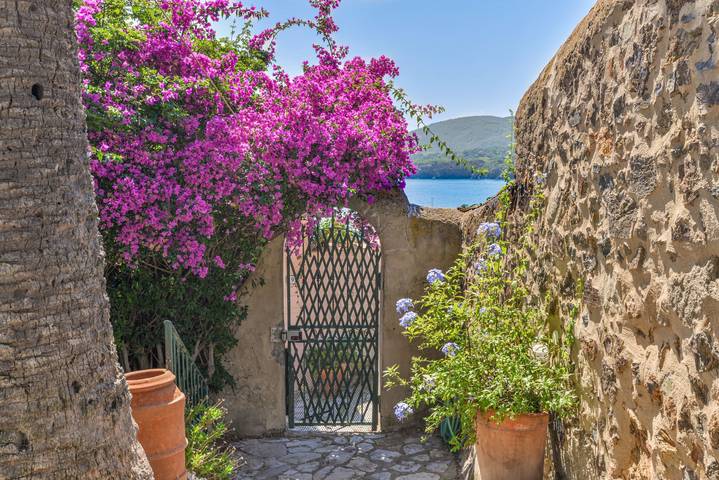 Villa für 8 Personen mit Balkon in Porto Azzurro, Toskanischer Archipel