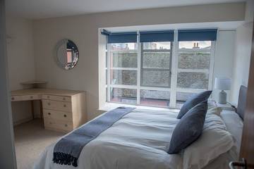 Glamping for 4 People in Ipswich, Suffolk, Photo 2