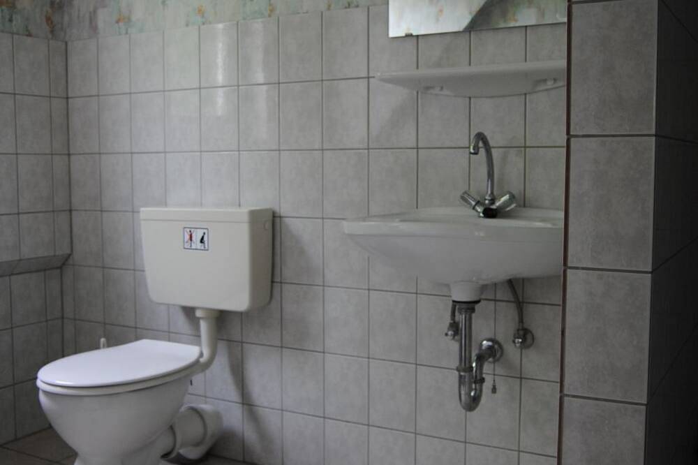 Ganze Wohnung, Schule 6 in Windeby, Rendsburg-Eckernförde