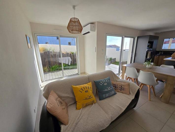 Gîte pour 6 personnes, avec jardin et vue dans Port De Jard Sur Mer