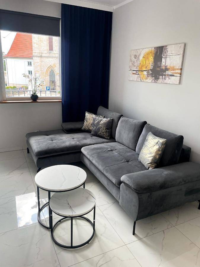 Apartament wakacyjny dla 4 osób, z sauna i basen dla dzieci oraz widok i balkon w Bolesławiec