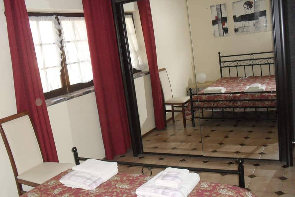 Ganze Wohnung, Casa São Bernardo -Apart 2/4 Pax-Ländliche Umgebung in der Nähe von Kloster in der Nähe von Stränden in Alcobaça e Vestiaria, Leiria District