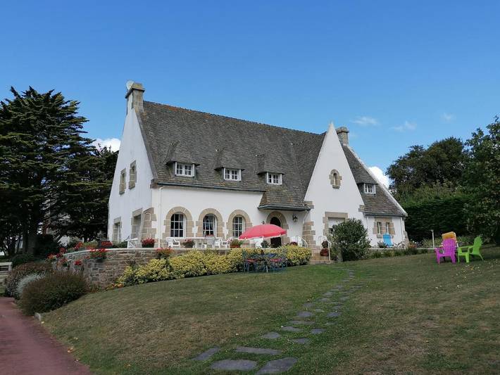 Chambre d’hôte pour 4 personnes, avec Terrasse ainsi que Jardin et Vue