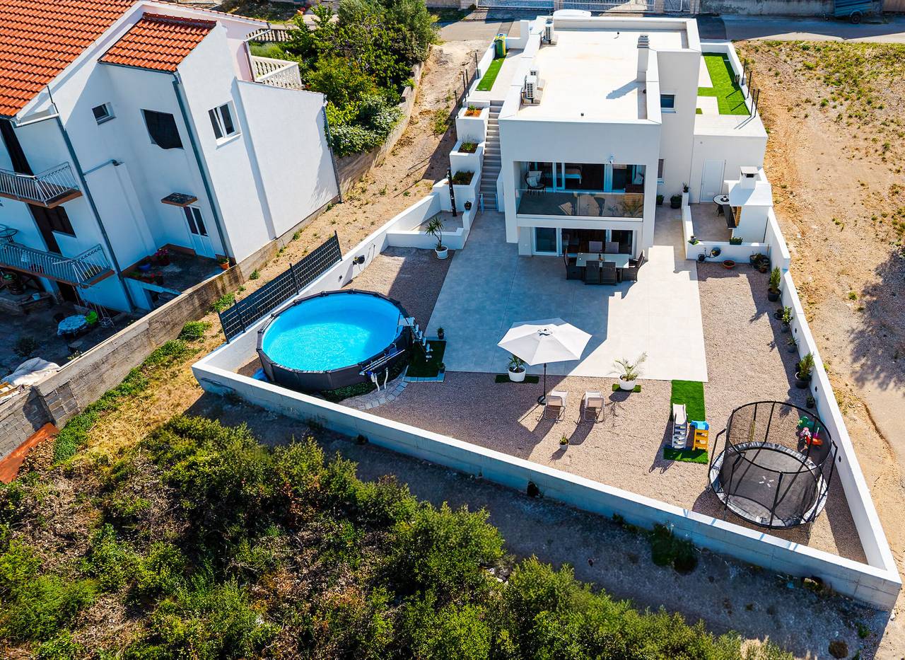Villa Raslina Sea View in Raslina, Šibenik-Knin