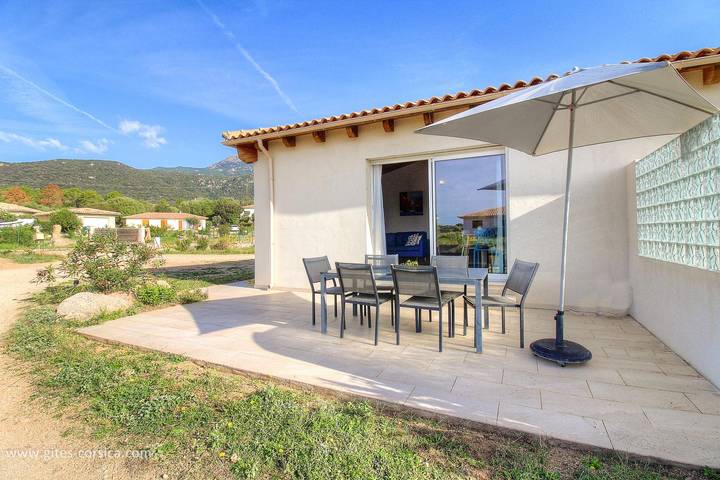 Casa de huéspedes para 4 personas, con terraza y jardín - 1