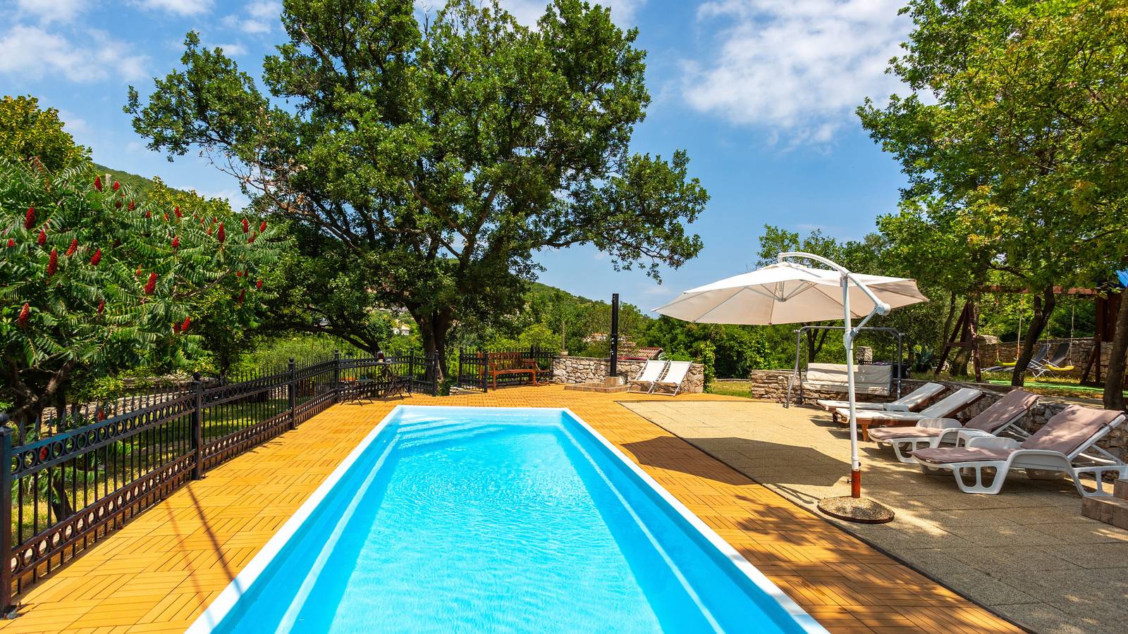 Villa Mirjana with pool Opatija  by Villas Guide in Moscenicka Draga, Primorje-Gorski Kotar