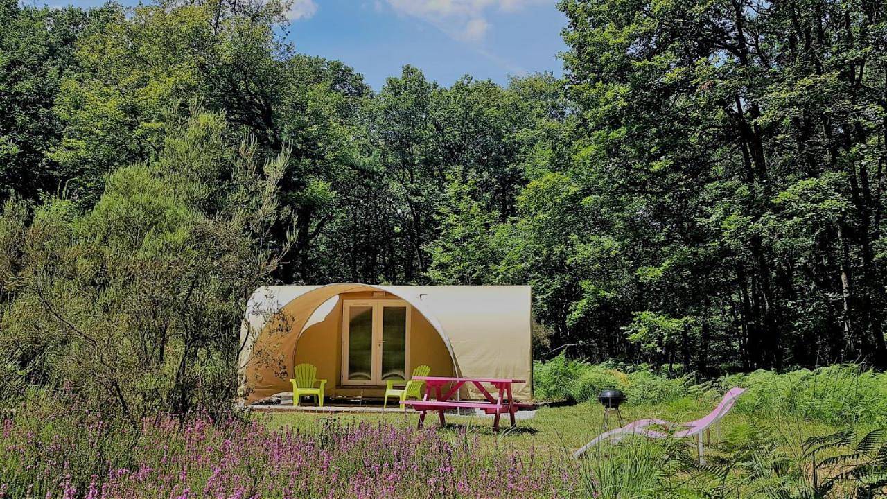 Camping Bois de St Hilaire in Chalandray, Vienne (France)
