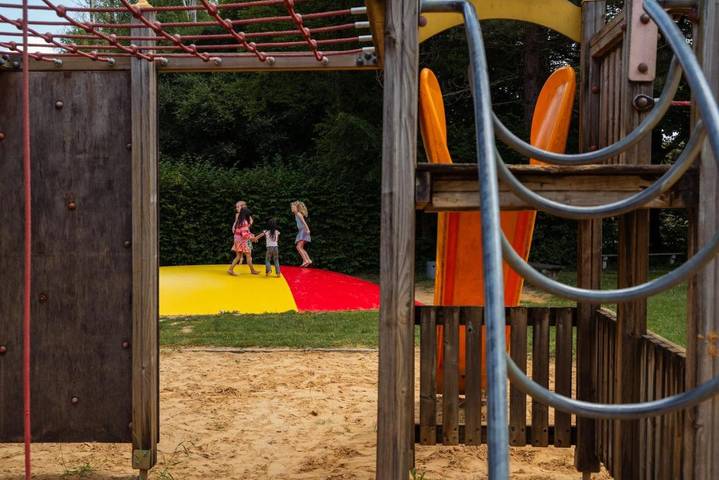 Location de vacances pour 6 personnes, avec bassin pour enfant et piscine, animaux acceptés à Tintigny - 4