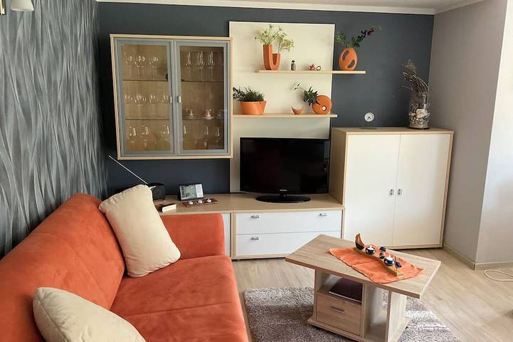 Ganze Wohnung, Moderne Fewo in ruhiger Lage am Radweg gelegen mit Gartennutzung in Murchin, Vorpommern Greifswald