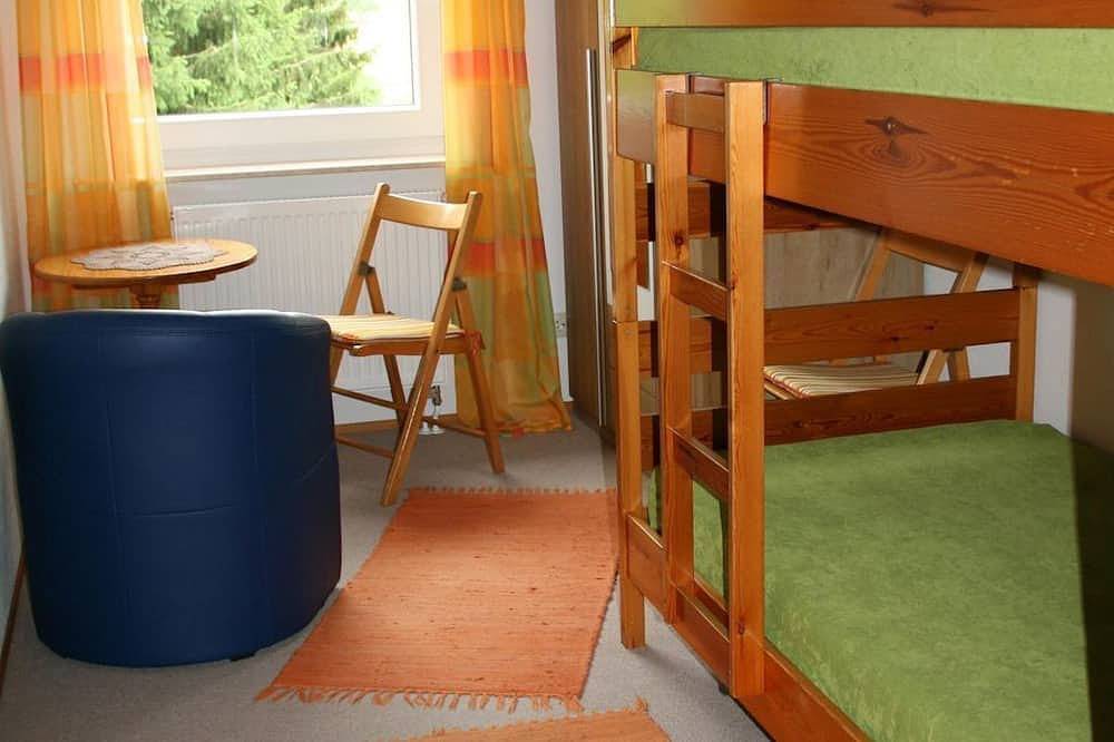 Ganze Wohnung, Ferienwohnung Mathes in Annweiler, Südliche Weinstraße