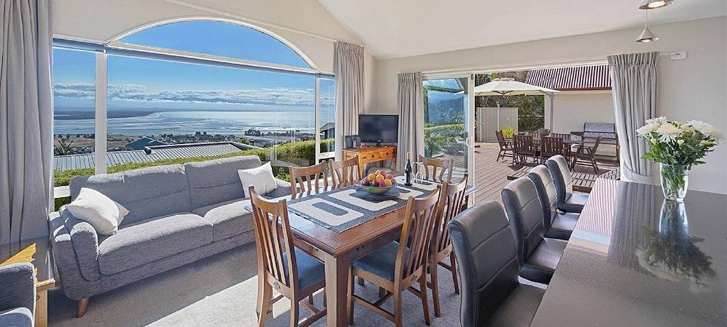 Holiday home for 8 people, with terrace and garden in Nelson (New Zealand)