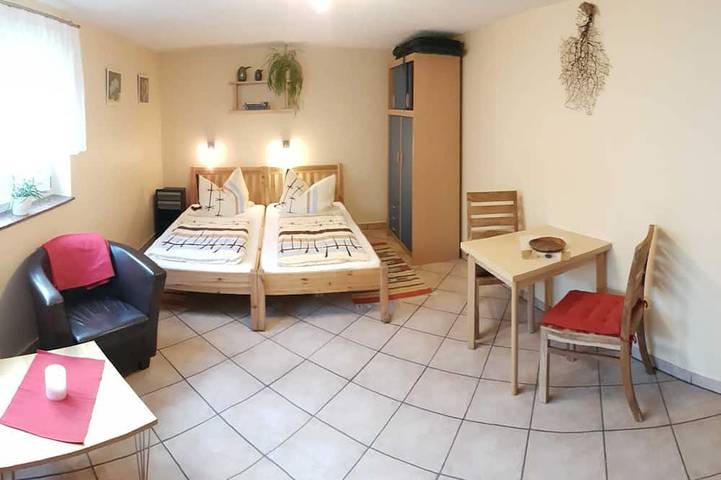 Ferienwohnung für 3 Personen, mit Garten, mit Haustier in Niepars - 2