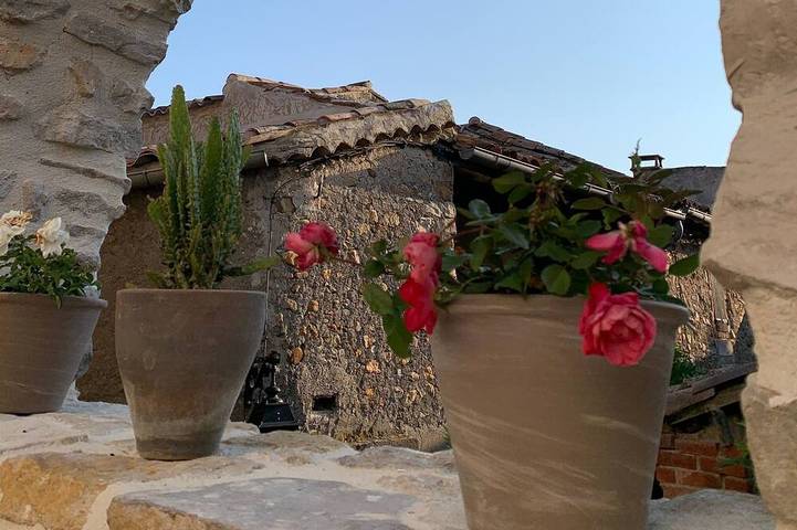 Location de vacances pour 4 personnes, avec terrasse à Allègre-les-Fumades
