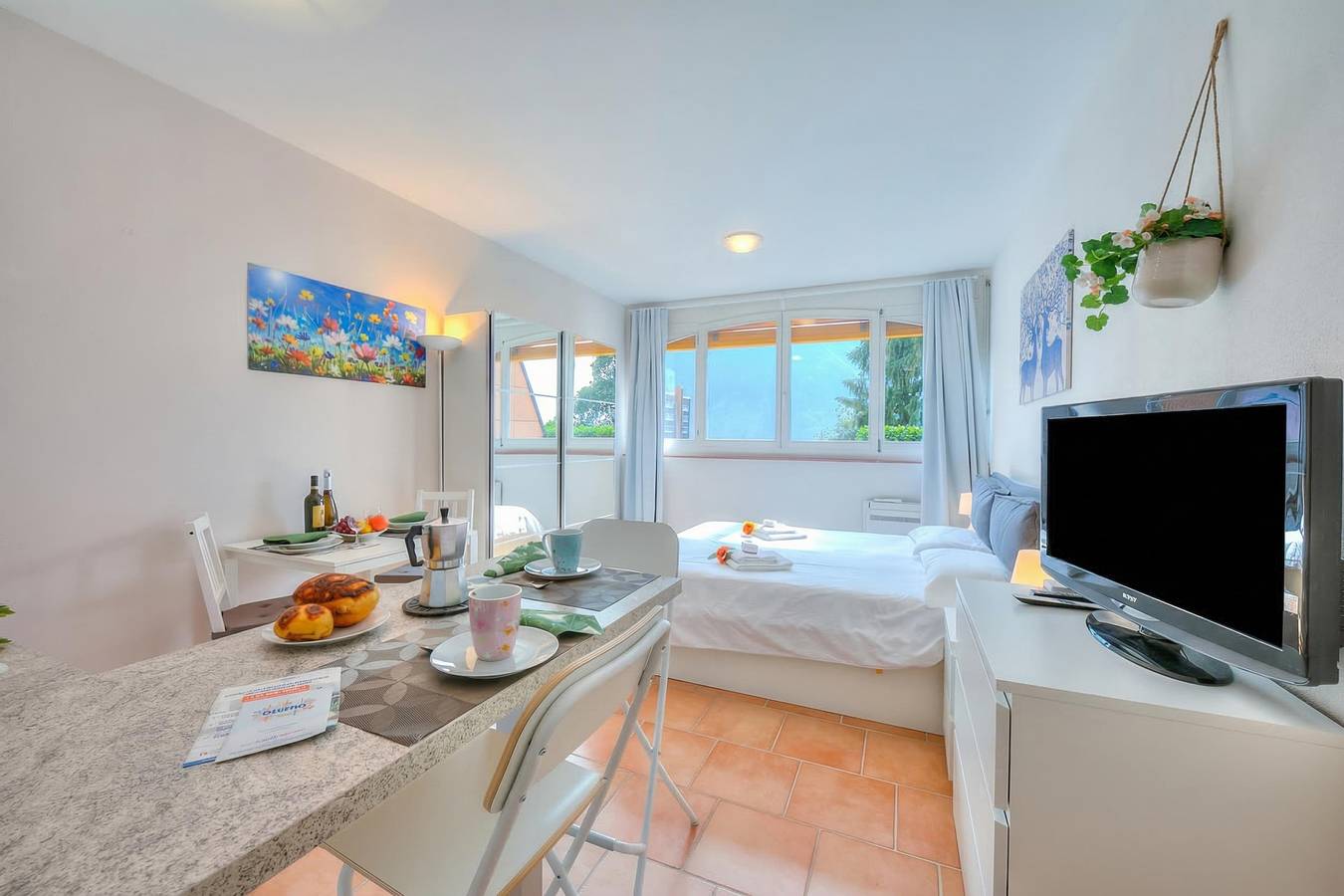 Ganze Wohnung, Gelsomino Apt. 5 Front Lake in Lugano, Luganersee