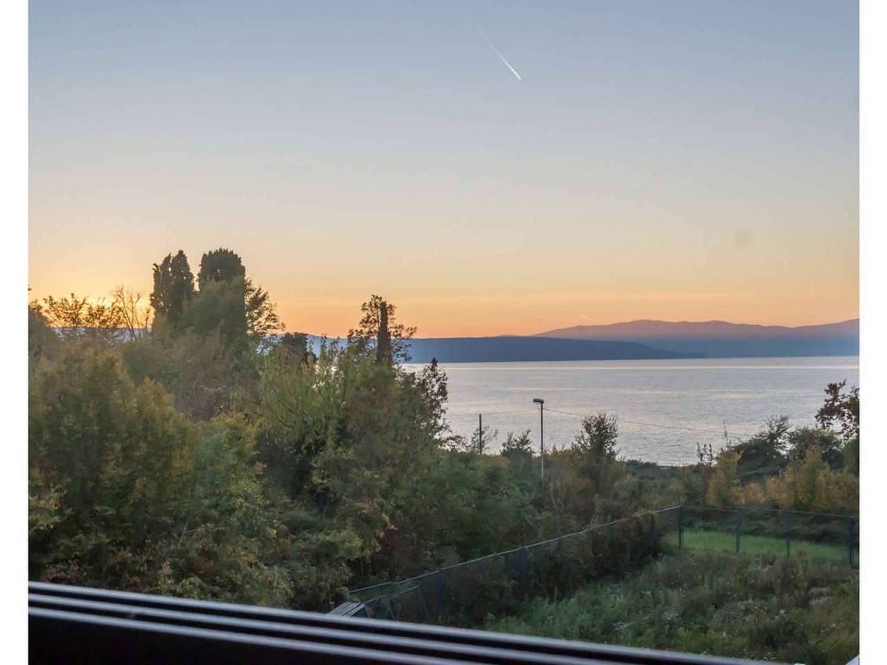 Ganze Ferienwohnung, Ferienwohnung 150 m vom Strand in Njivice, Krk