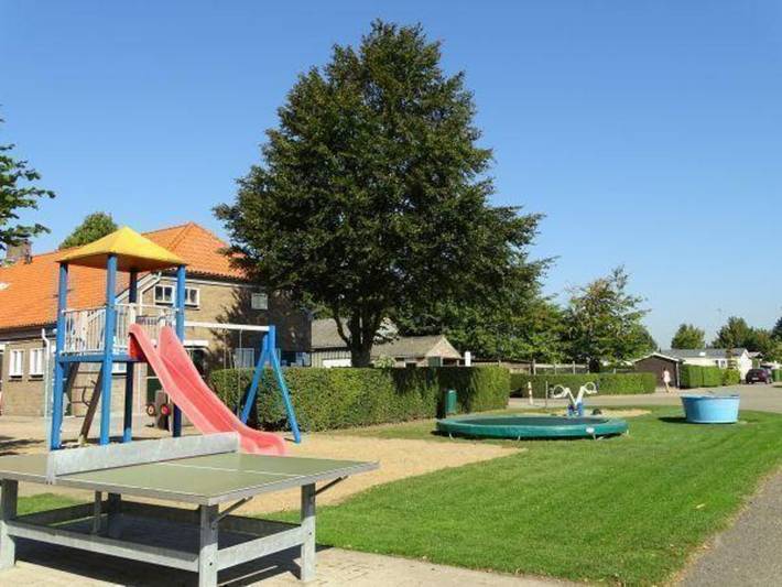 Lodge für 4 Personen, mit Terrasse und Balkon/Terrasse in Schouwen-Duiveland - 2