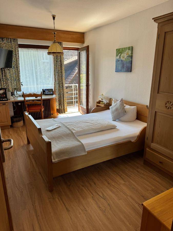 Hotel Restaurant Adler Stube in Untermünstertal, Münstertal