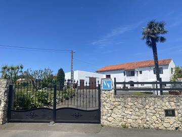 Casa rural para 6 personas, con terraza además de jardín y vistas en Ribadedeva