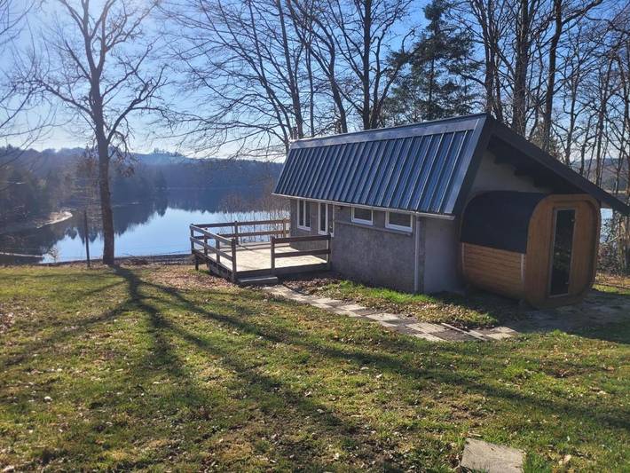 Gîte pour 2 personnes, avec jardin et vue sur le lac ainsi que vue et sauna dans Lac de la Triouzoune - 2