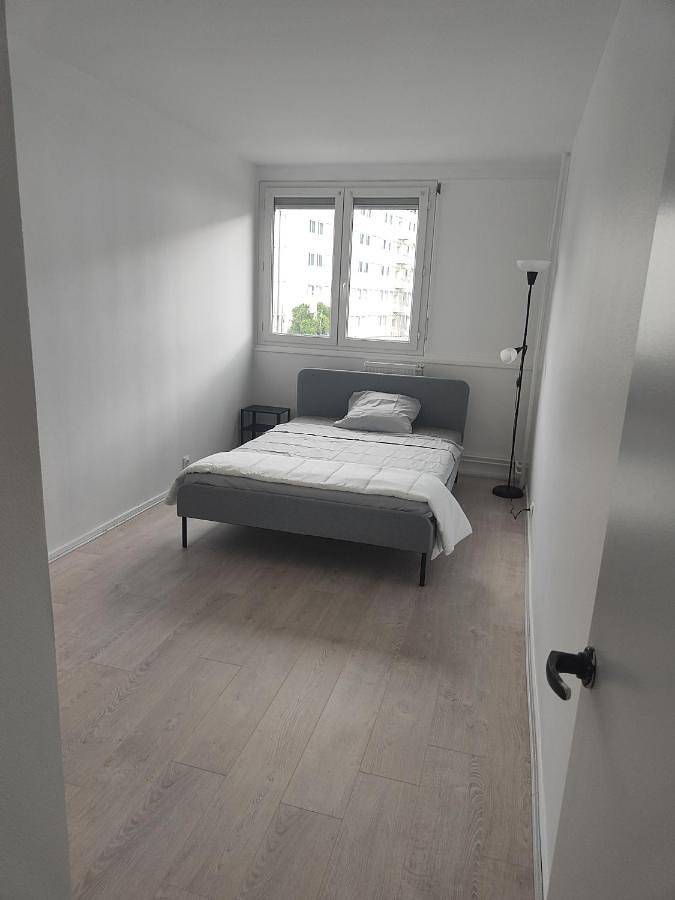 Appartement entier, F4 neuf in Saint-Étienne, Parc Naturel Régional du Pilat