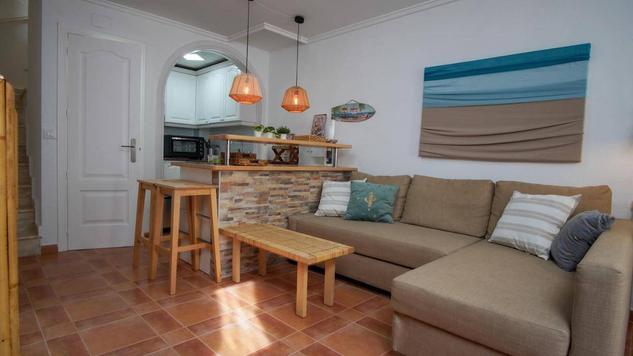 Fewoamann Ferienhaus Mil Palmeras - 2 Min zum Strand & Meerblick in Pilar de la Horadada, Costa Blanca