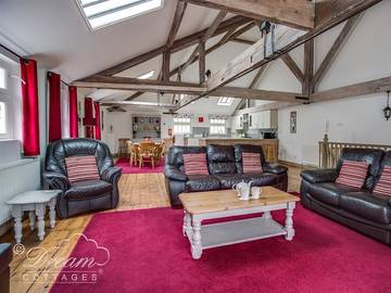 Holiday Home for 6 People in Weymouth, Jurassic Coast, Photo 1