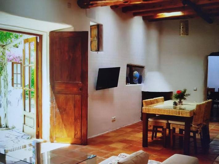 Chambre d’hôte pour 2 personnes, avec terrasse à Santa Eulària des Riu